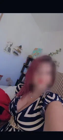 Esther, 40