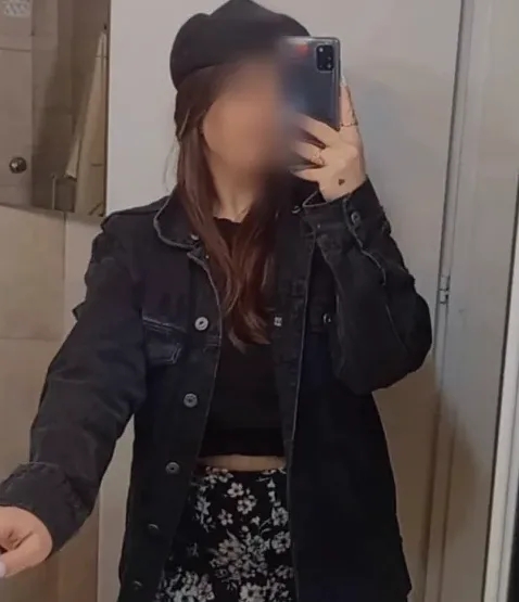 Iris, 29