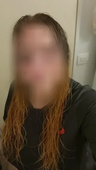 Rania, 27